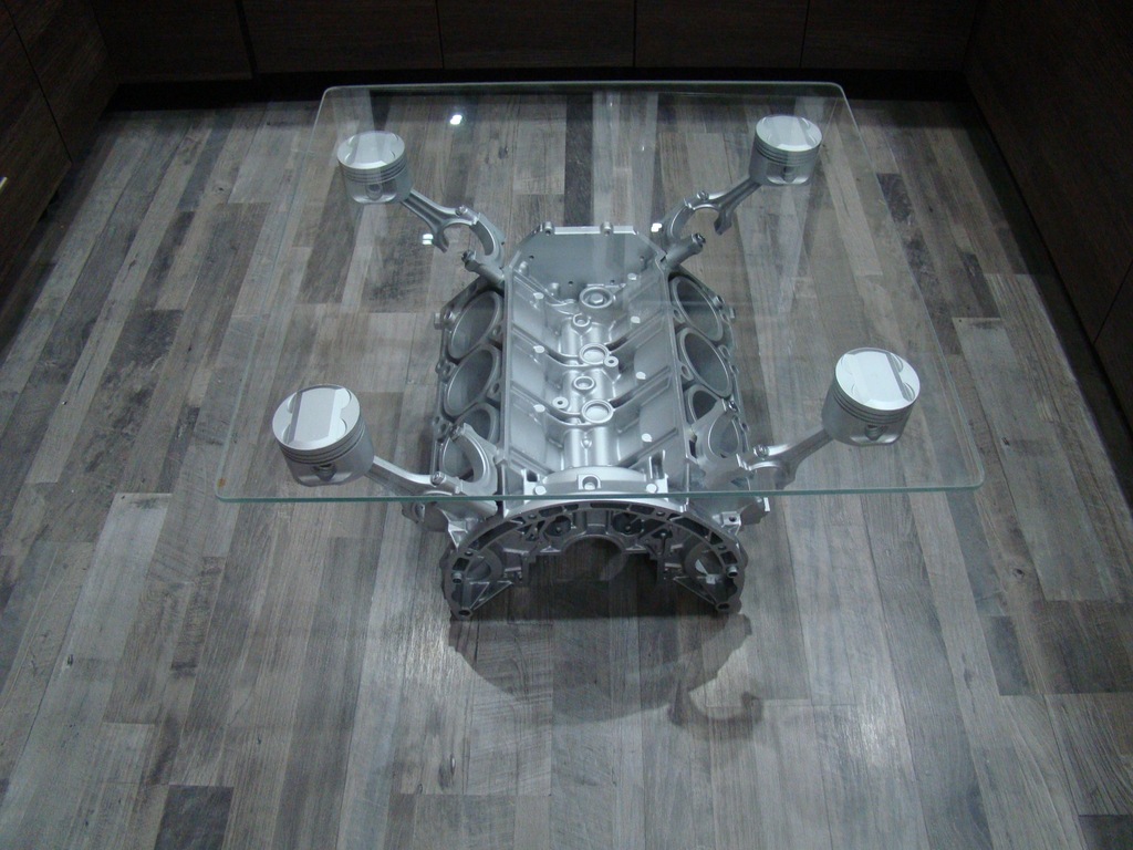 Stolik z bloku silnika V6 PREZENT ENGINE TABLE 