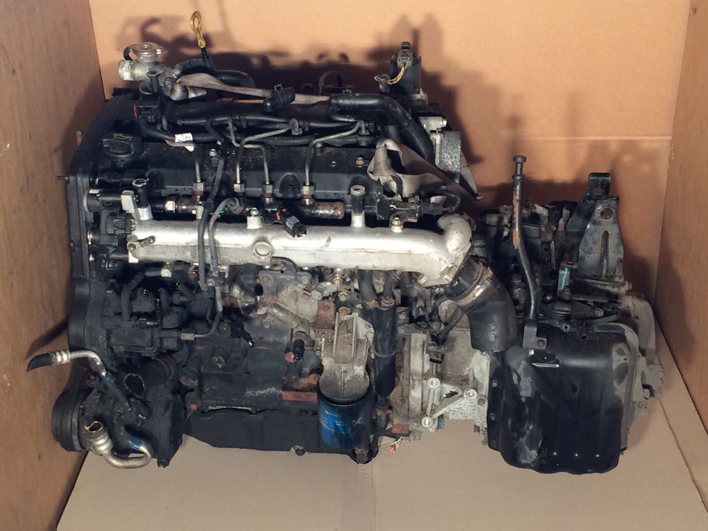 SILNIK KOMPLETNY HYUNDAI TERRACAN 2.9 CRDI J3 185