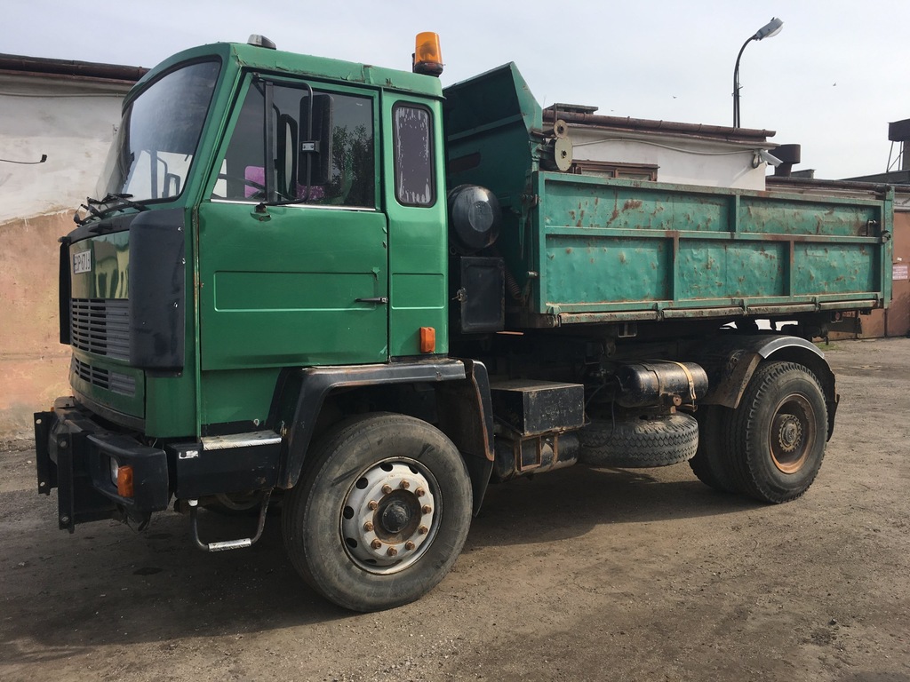 Jelcz 400 422 Wywrotka Zbiornik paliwa szyba koło