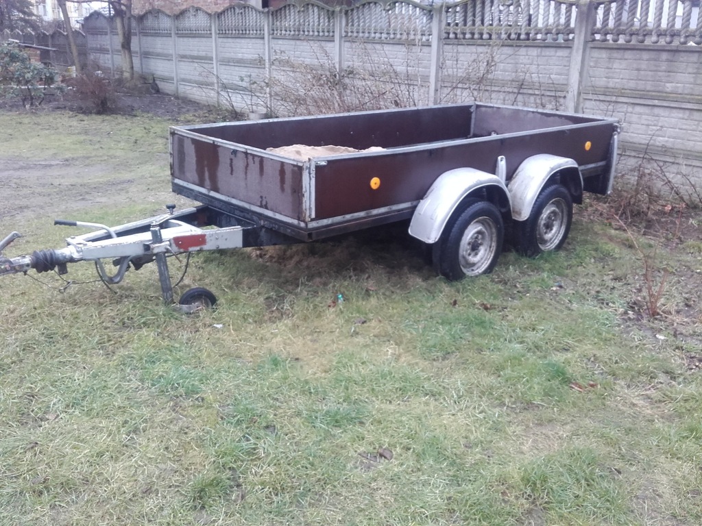 PRZYCZEPKA SAMOCHODOWA WESTFALIA