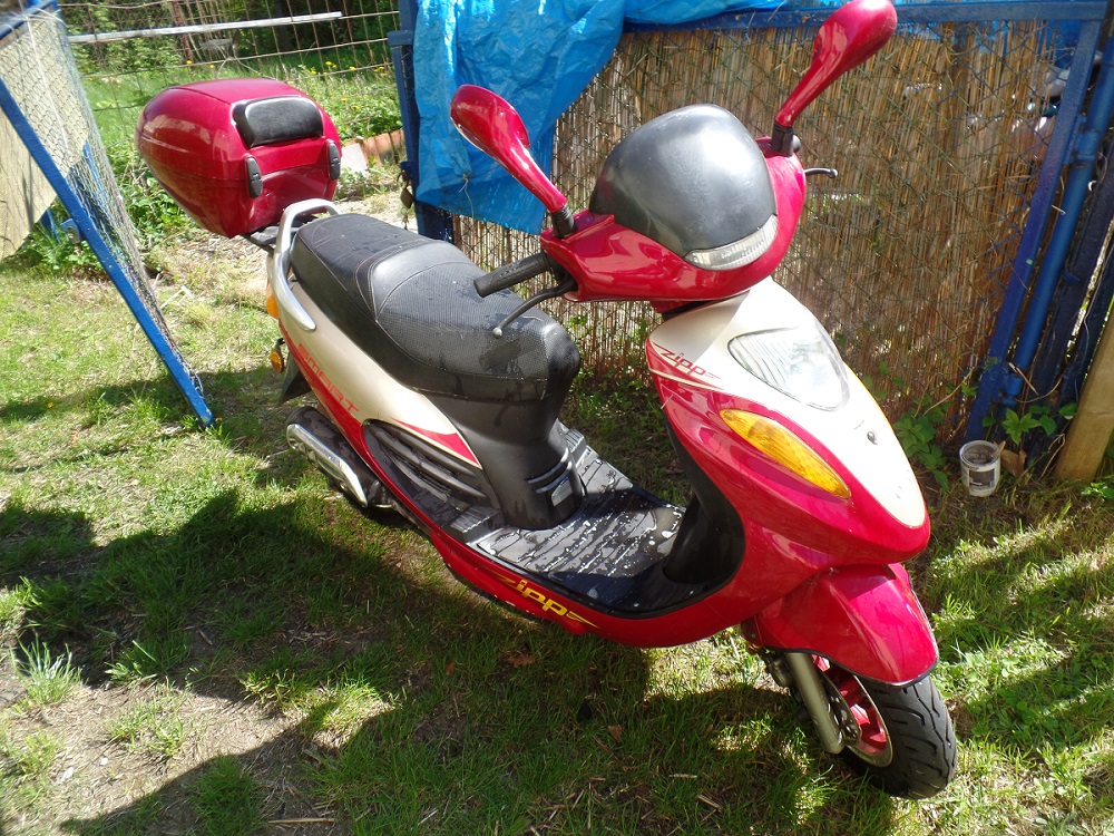 Skuter ZIPP SMART