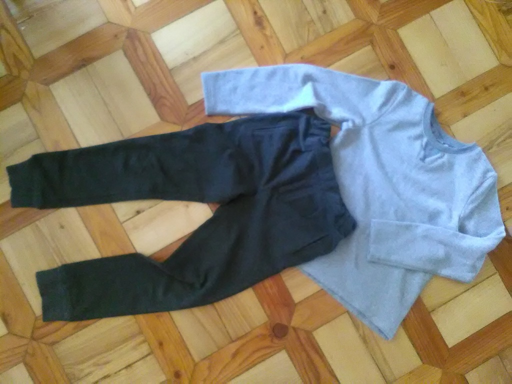 Bluza spodnie materiałowe  128 8 lat