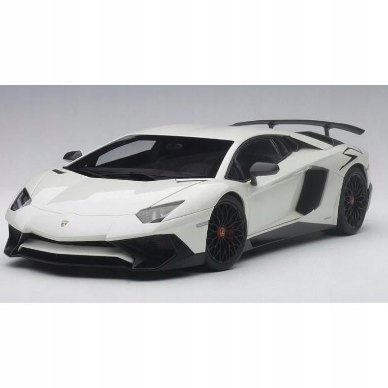 ZABAWKA AUTOART Lamborghini Aventador LP750-4 SV w