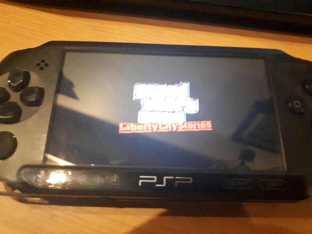 Używana konsola PSP Sony + gta używane