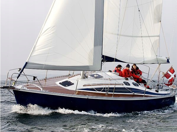 Sprzedam NOWY jacht żaglowy Tango 30 Exclusive