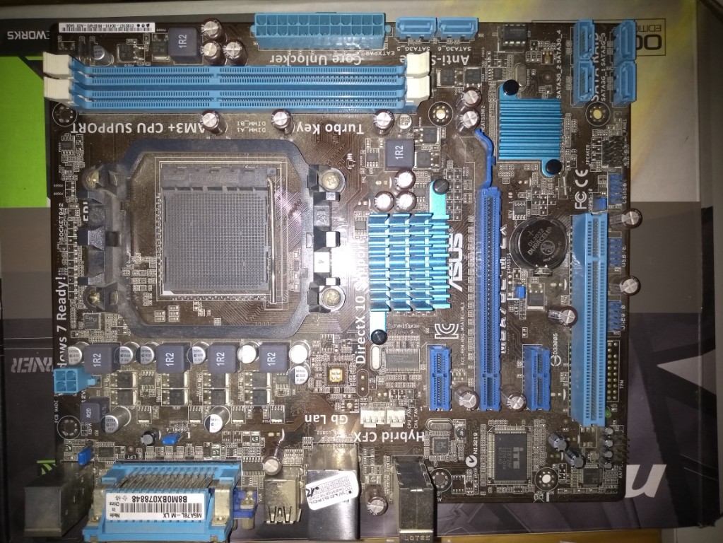 ASUS M5A78L-M LX AM3+ Core Unlocker