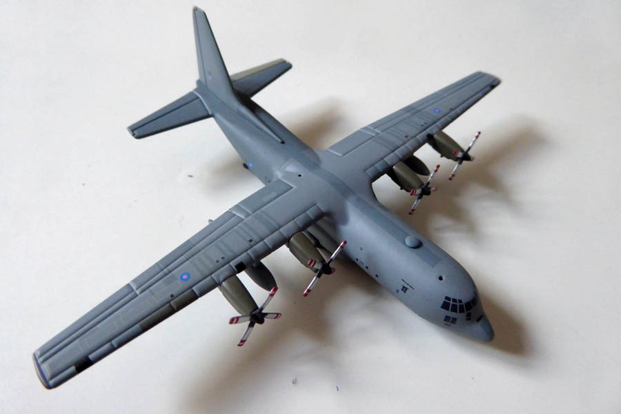1:400 Dragon Wings C-130 Hercules RAF