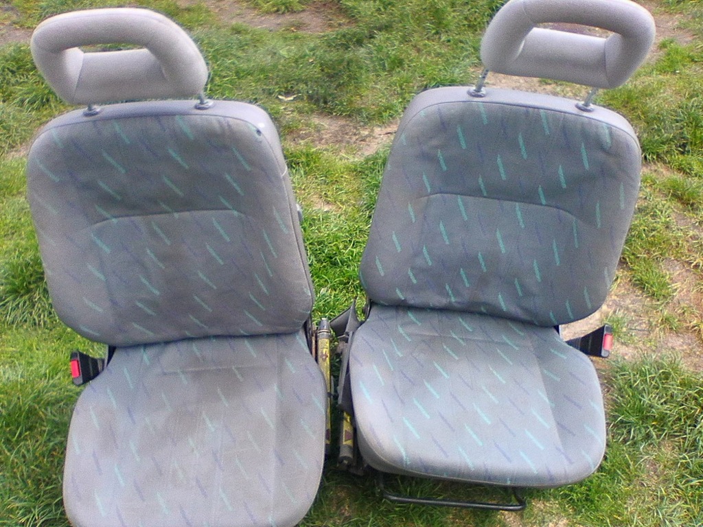 OPEL CORSA B FOTEL SIEDZENIE 3D prawy