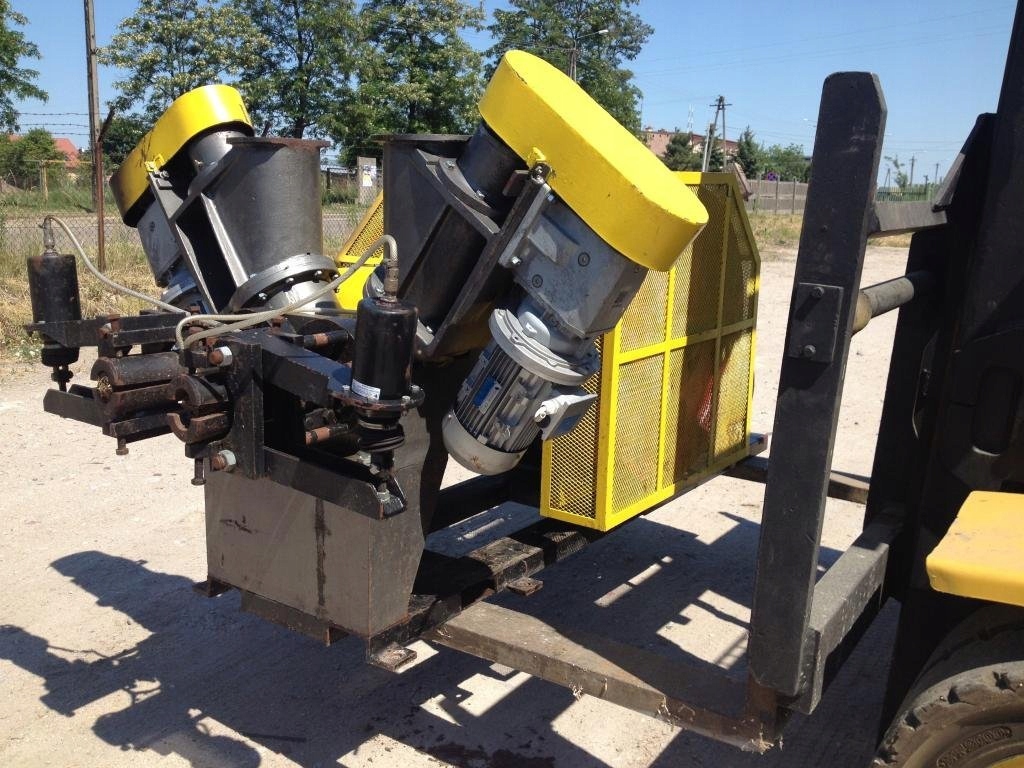 BRYKIECIARKA TŁOKOWO-MECHANICZNA BT500
