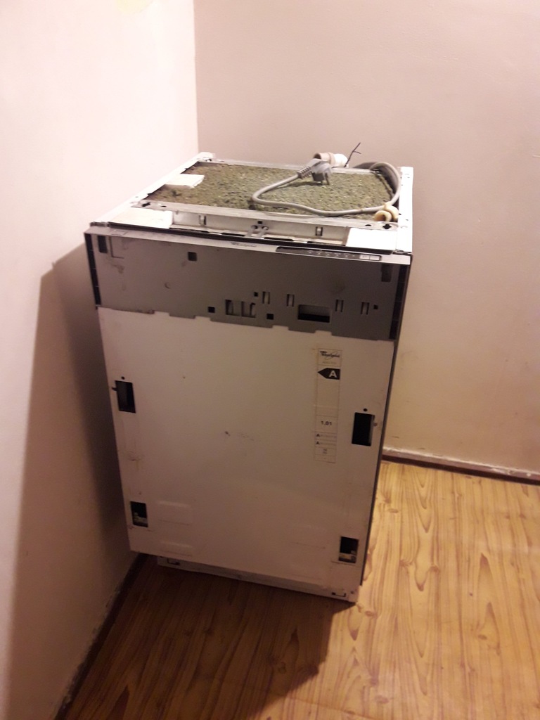 Zmywarka Whirlpool adg 510 pod zabudowę uszkodzona