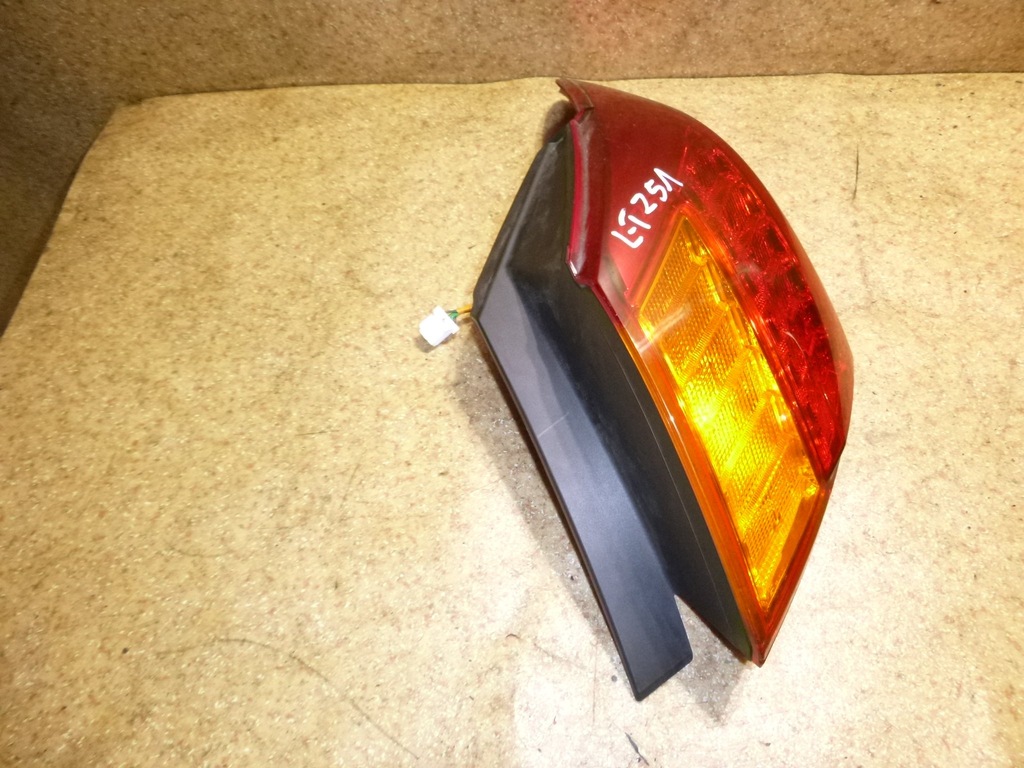 Lampa Prawa Tył Nissan Murano Z51 09r 7300388997