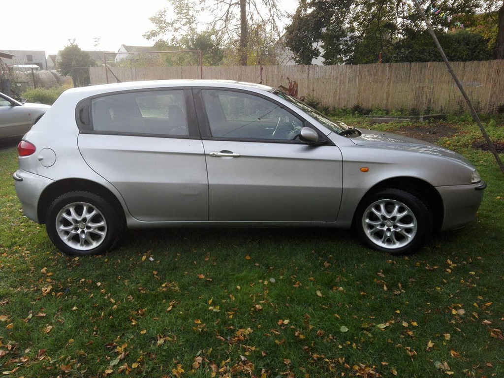 Alfa Romeo 147 1.9 JTD 2004r.