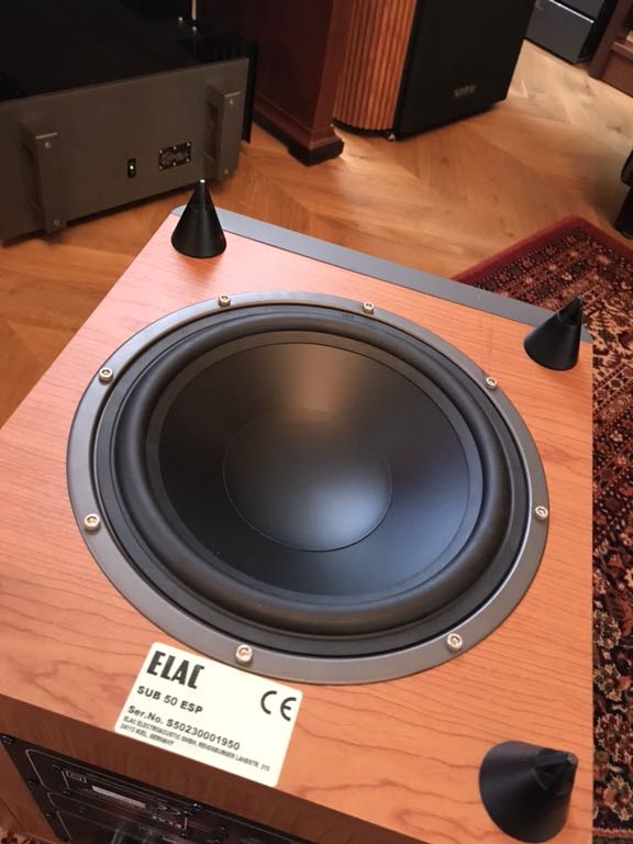 エラックサブウーファー ELAC SUB - スピーカー