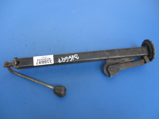 Maluch Mały Fiat 126p Podnośnik Lewarek Winda