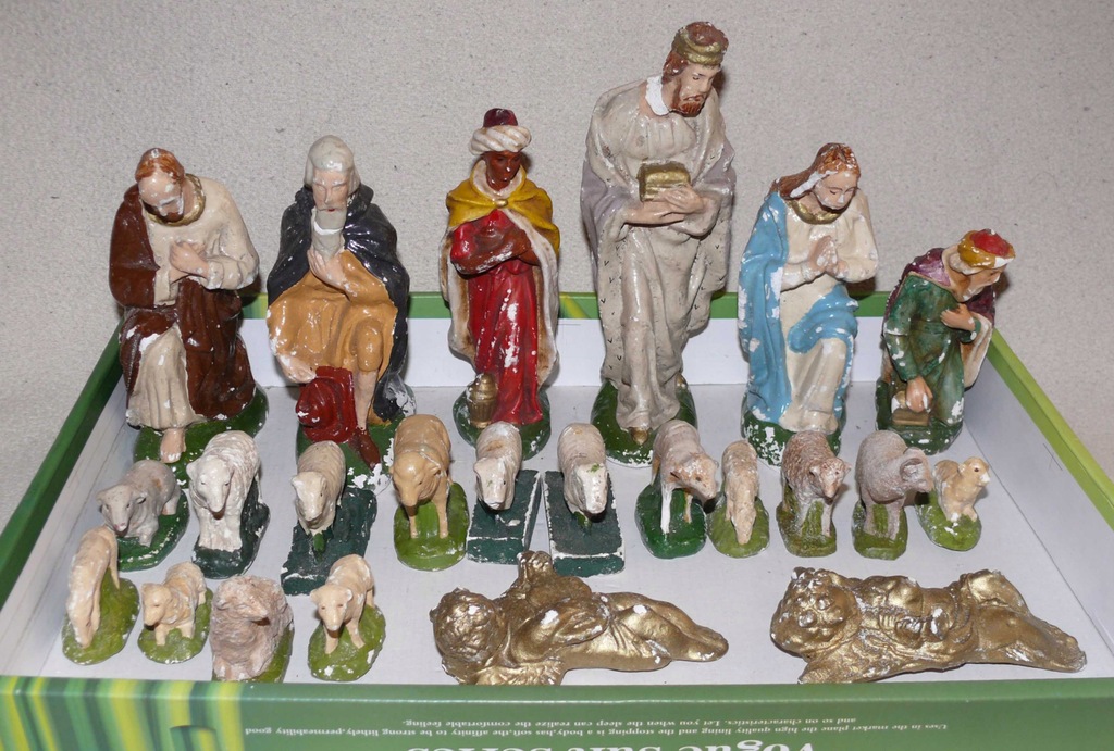 Figurki świętych do szopki