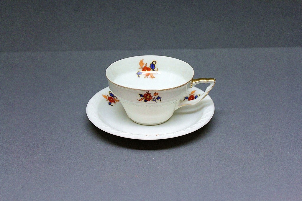 FILIŻANKA PORCELANA SORAU - ŻARY 1925 - 1939 r