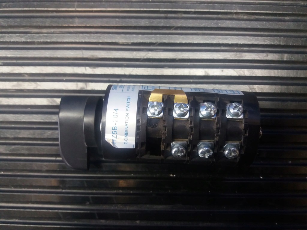 Przełącznik wyłącznik spawarka HZ5B-20/4 230/400V - 7451575146 ...