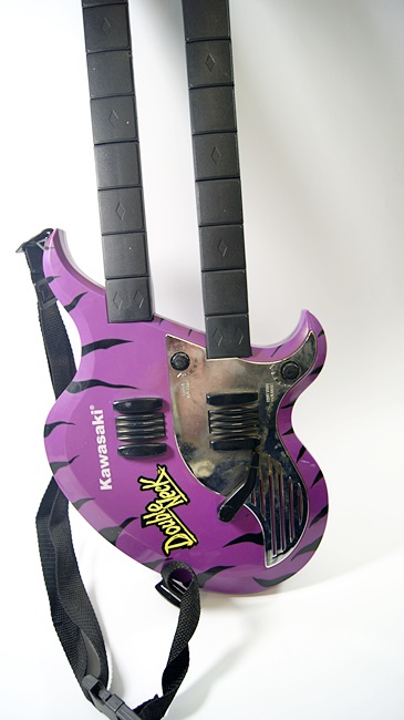 ZABAWKA GITARA ELEKTRYCZNA KAWASAKI