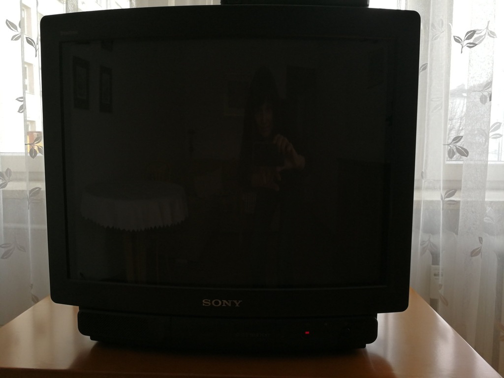Telewizor kolorowy Sony Trinitron 27 cali