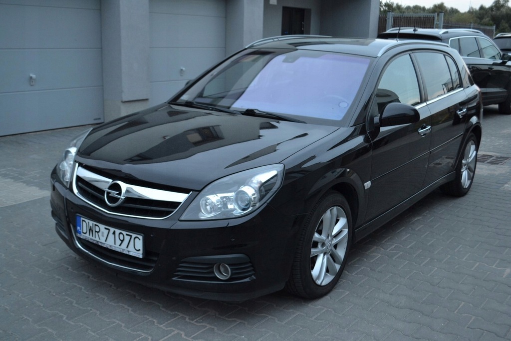 Opel signum 2008