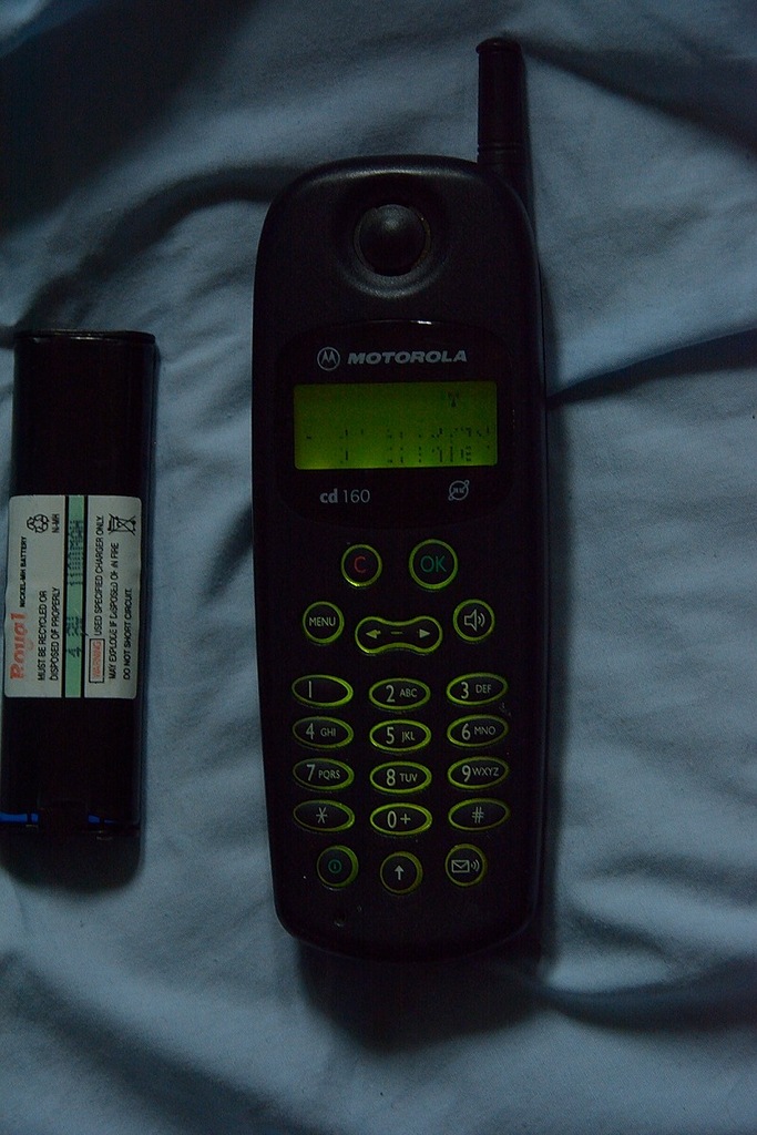 strømper ciffer emne stary telefon Motorola CD-160 z antenką ZABYTEK - 7064713408 - oficjalne  archiwum Allegro