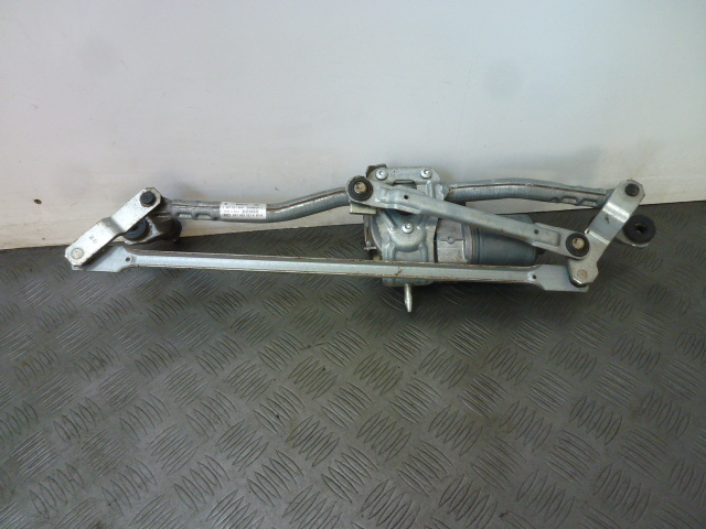 MECHANIZM WYCIERACZEK AUDI A3 8P 8P1955023K