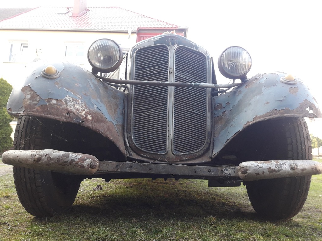 DKW F8 z 1939 rok cabrio limousine 2sztuki FILM
