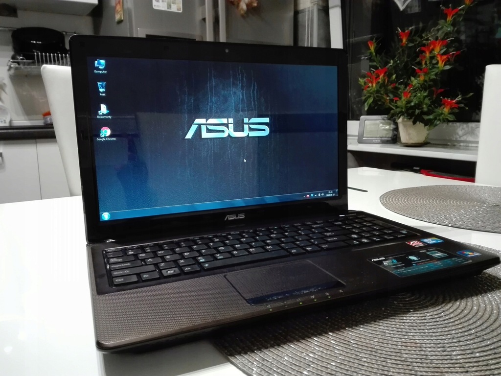 ASUS K52J Super stan!!!