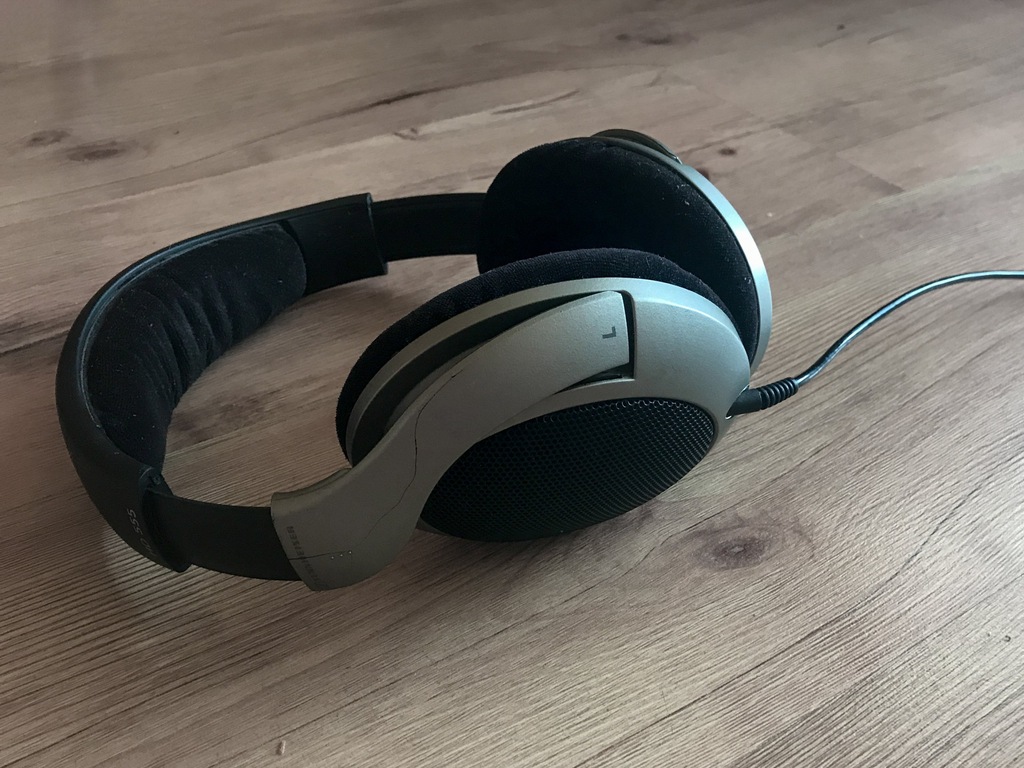 Sennheiser HD 555 - w dobrym stanie