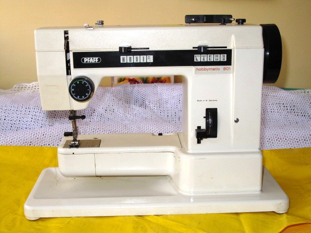 Amatorska maszyna do szycia PFAFF HOBBYMATIC 801