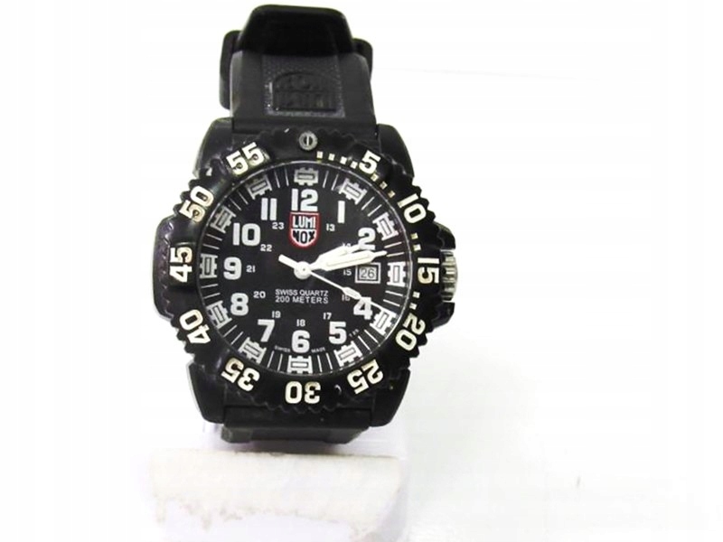 ZEGAREK LUMINOX 3050