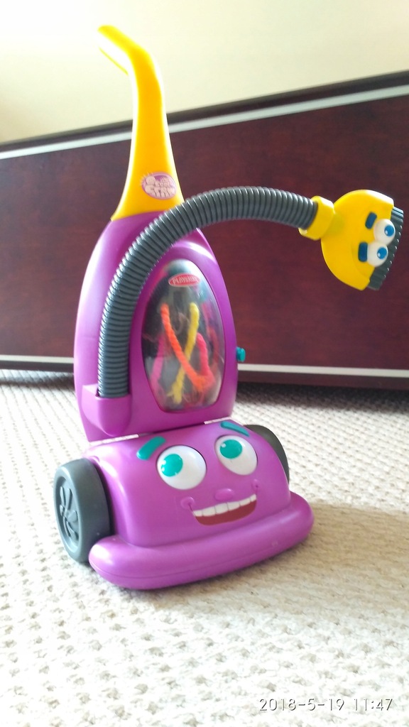 Gadający odkurzacz Pyłek Hasbro Playskool