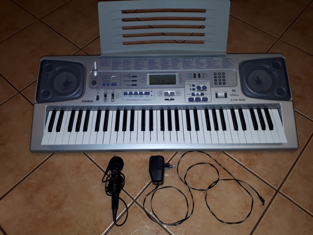 Keyboard CASIO CTK-591+mikrofon+zasilacz i stojak