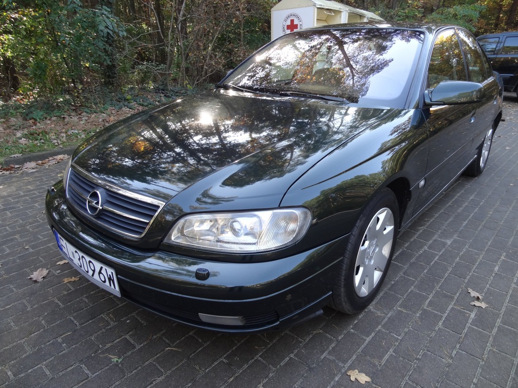 OMEGA B FL 2002r. 3,2L MV6 - 218 KM super stan