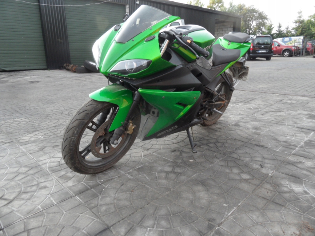 MOTOCYKL GENATA 125 2015r