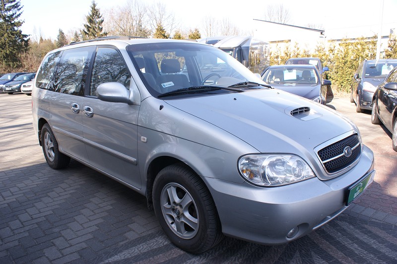 Kia carnival crdi