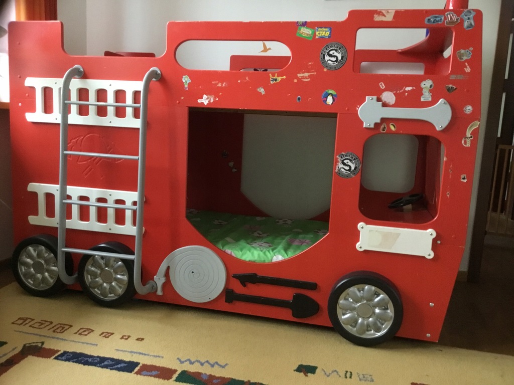 Łóżko piętrowe auto samochód strażacki