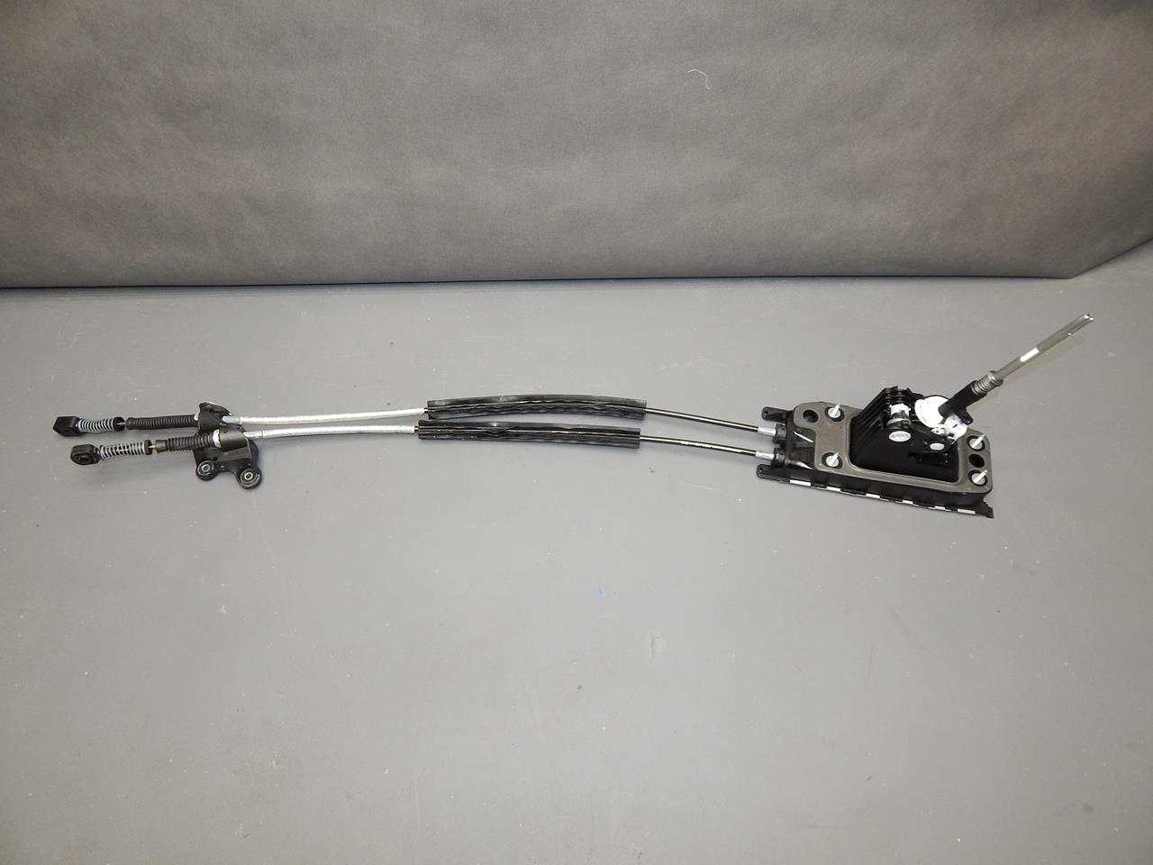 VW TOURAN 5T GEAR CABLE JACK 5QA711049H