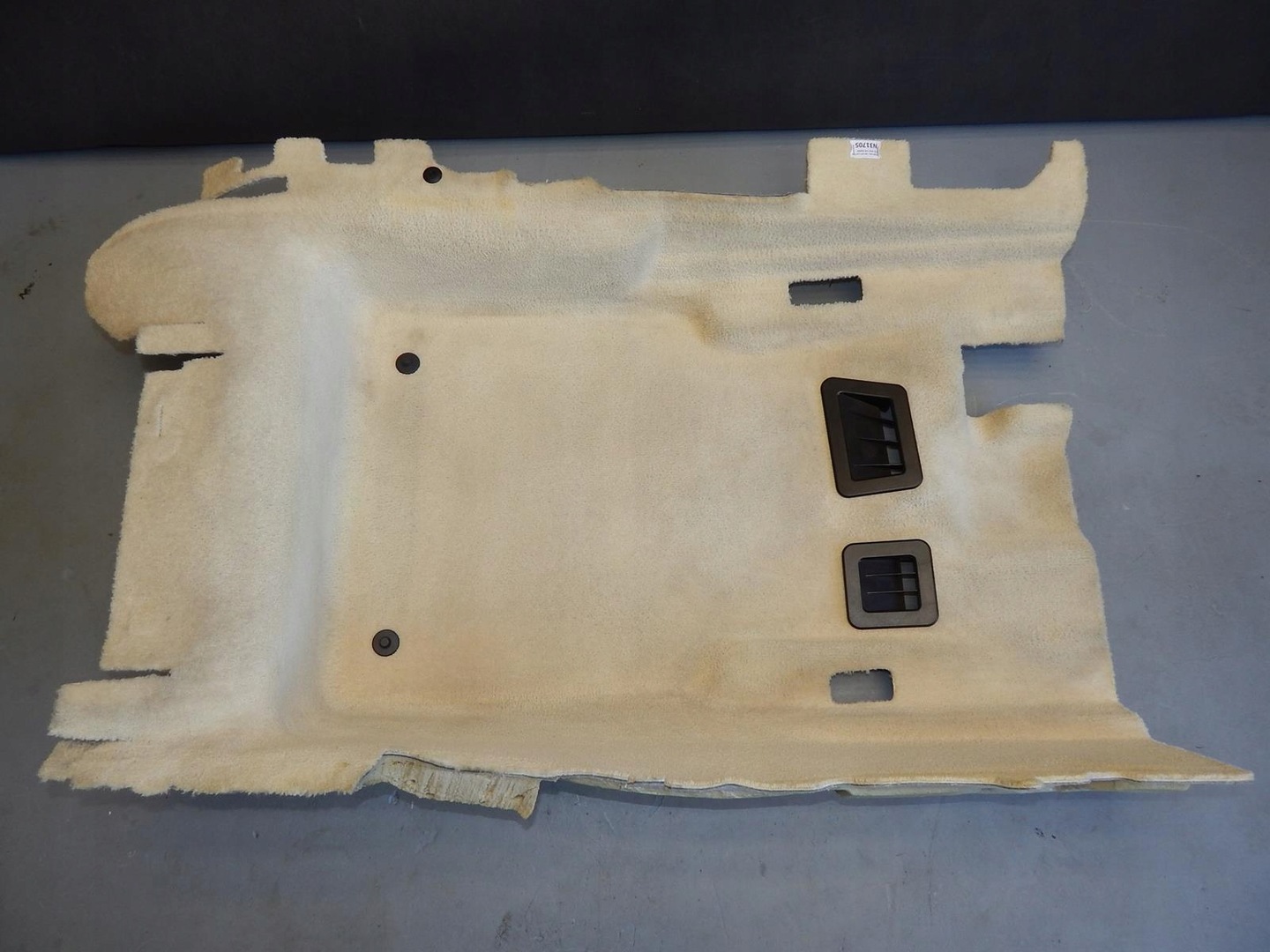 AUDI A8 L CARPET LEFT REAR