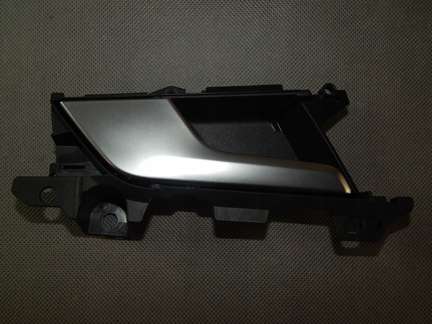 AUDI A4 B9 INTERIOR DOOR HANDLE LEFT REAR