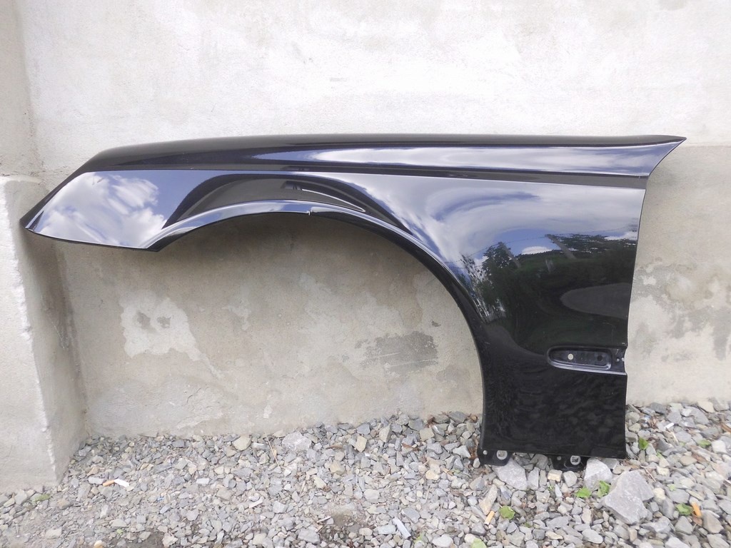 fender left front MERCEDES E KLASA 211 2002-2009R