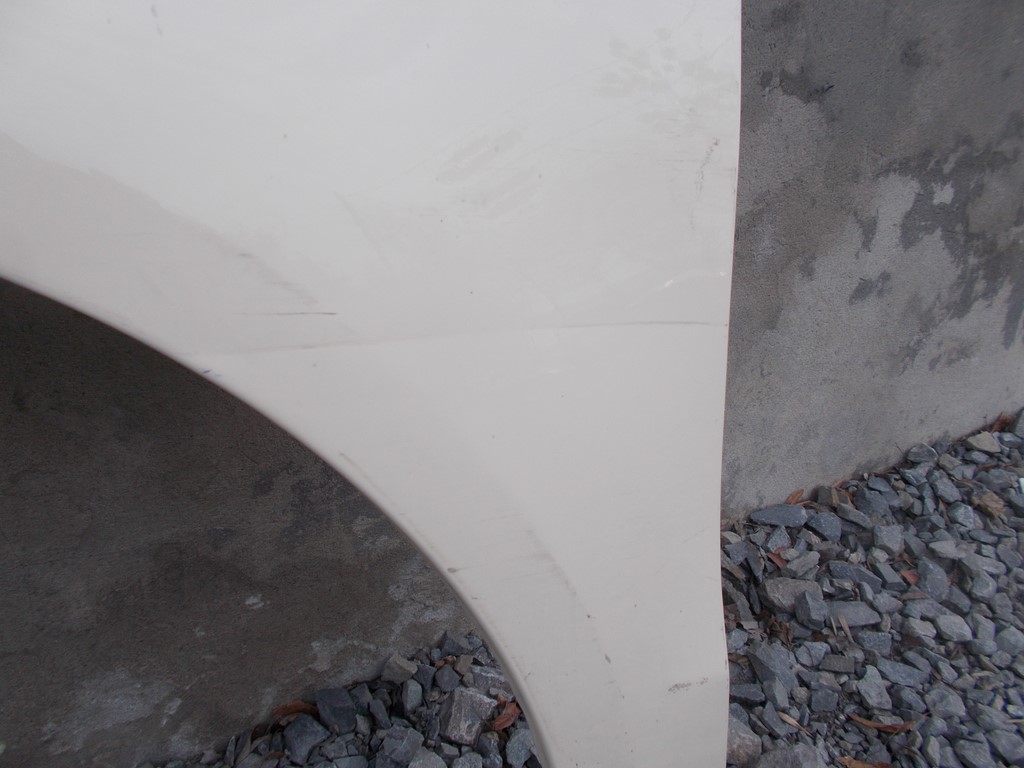 fender left front MERCEDES B KLASA 246 2012