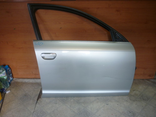 door Audi A6 07r 4F0 right front damaged