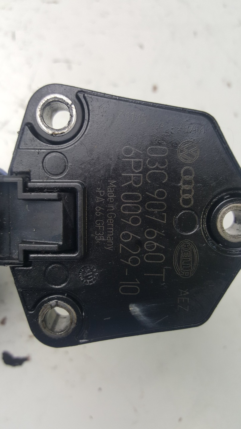 sensore Livello olio AUDI SEAT VW T5 LIFT T6 OE