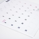 Вертикальный настенный календарь А4 с вашей фотографией.