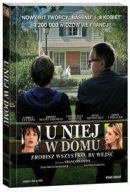 U NIEJ W DOMU Książka + DVD FOLIA