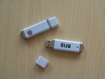 RFID UNIQUE считыватель, 125 кГц, размер PenDrive, дек. CE