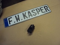 фото thumb №1, Перемикач вікон правий задня kia soul ii 2013-