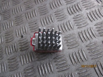 фото thumb №6, Резистор вентилятор audi a4 94-98r 357907521