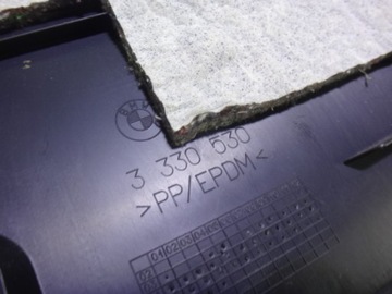 фото thumb №4, Оббивка правий блок двигуна b bmw x3 e83 чорний